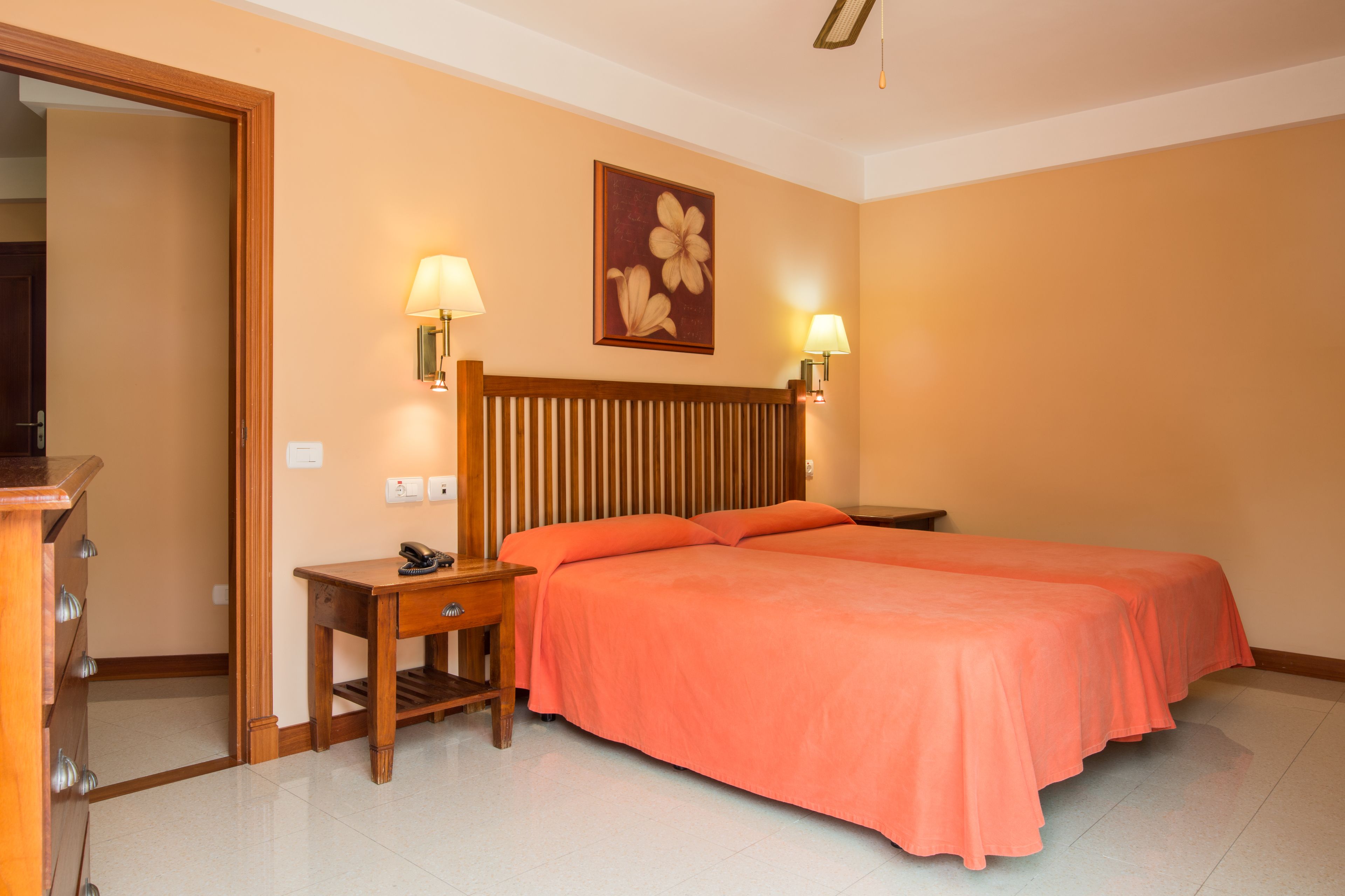 standard apartment, 1 bedroom | 1 bedroom, minibar, in-room safe, blackout curtains