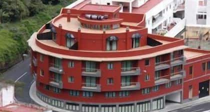 Hotel Apartamentos El Galeón