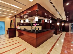 Reception - Tulip Hotel Apartment (Dubai)