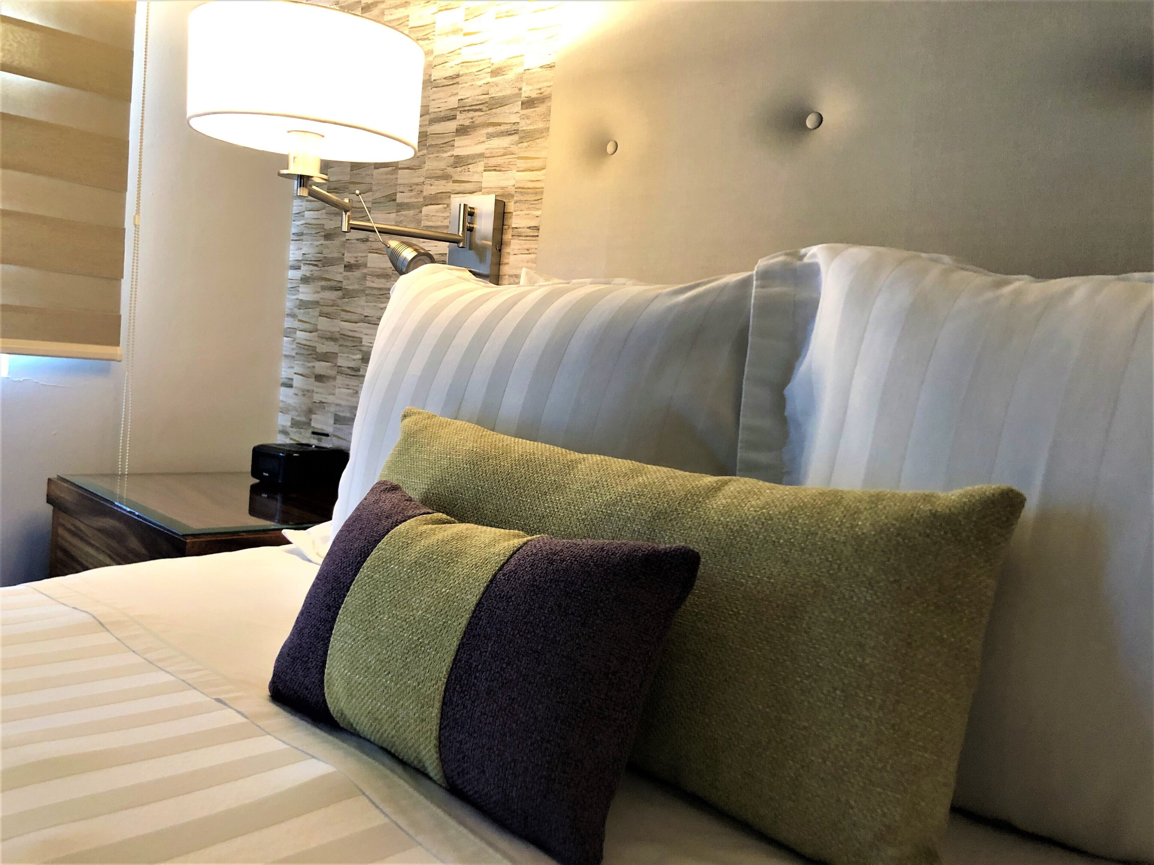 classic twin room | in-room safe, individually decorated, individually furnished, desk