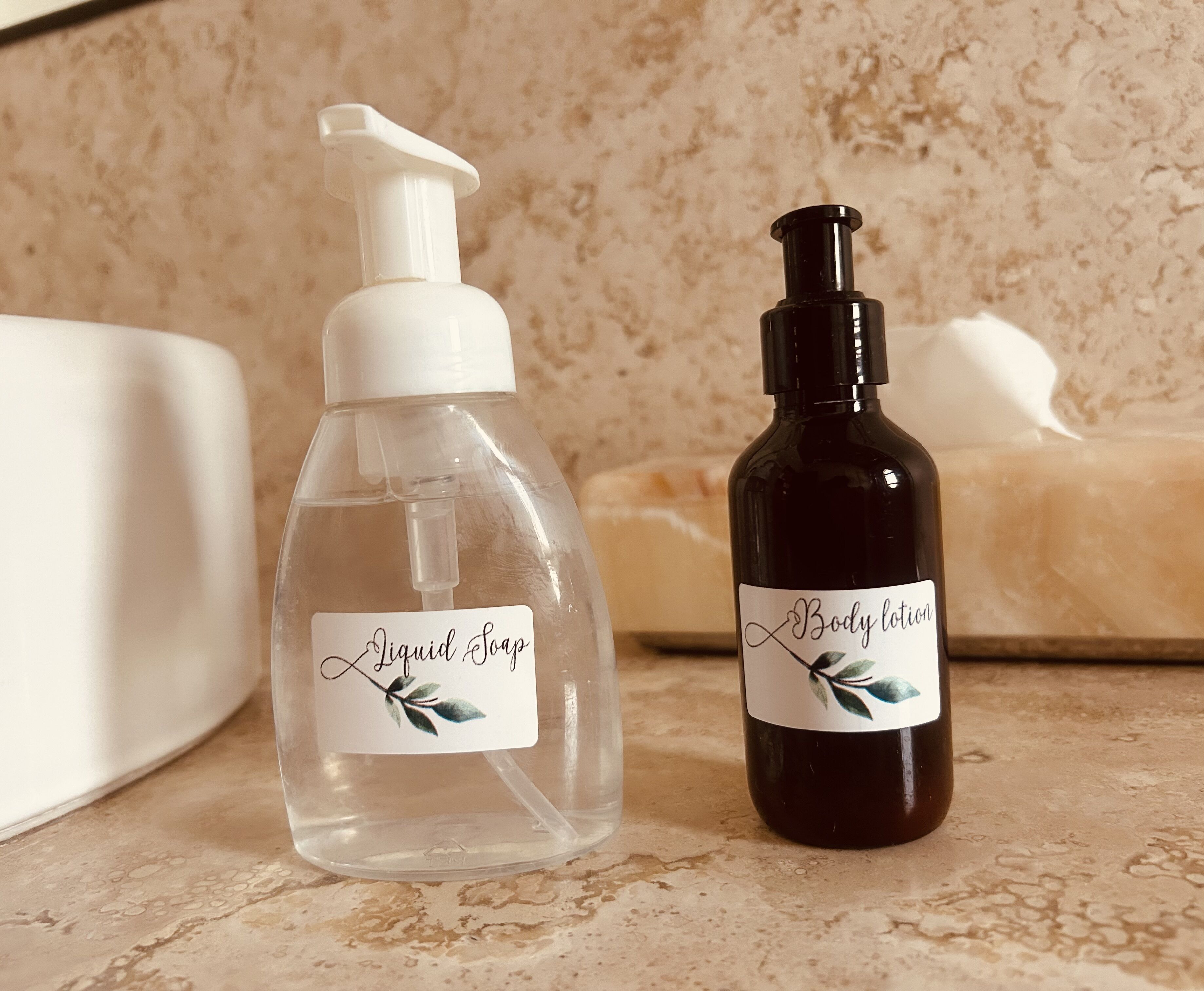 studio suite, 1 king bed | bathroom | shower, free toiletries, hair dryer, towels