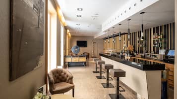 Serveert lunch en diner