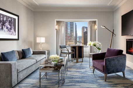The St. Regis Toronto - Image 38