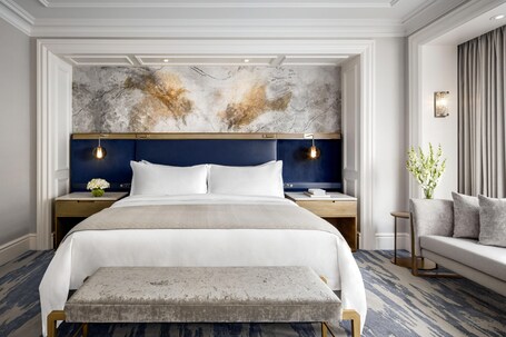 The St. Regis Toronto - Image 14