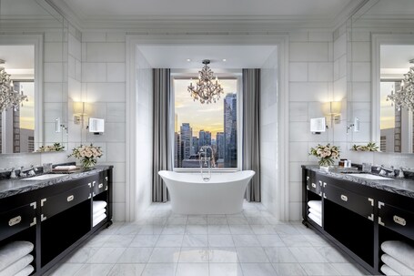 The St. Regis Toronto - Image 7