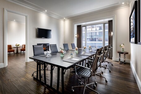 The St. Regis Toronto - Image 30