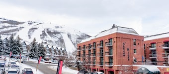 Shadow Ridge by All Seasons Resort Lodging