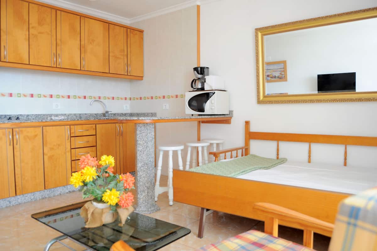 Standard-Apartment, 2 Einzelbetten | Eigene Küche