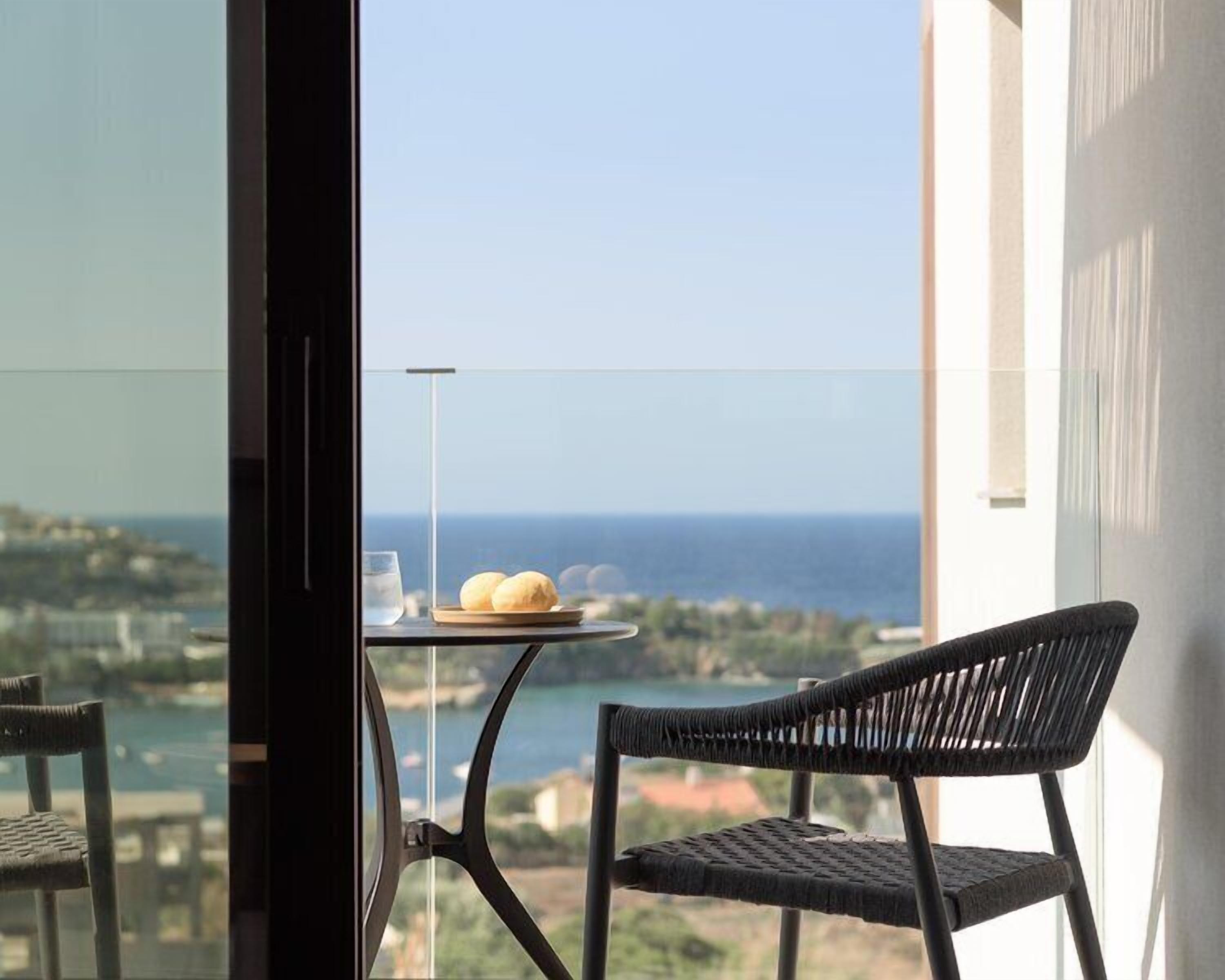 Superior One Bedroom with Sliding Door Sea View | View from room