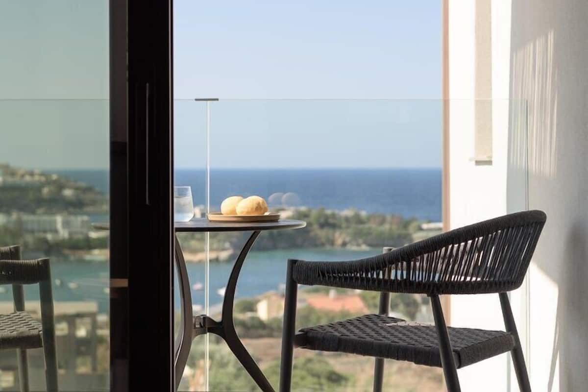 Superior One Bedroom with Sliding Door Sea View | View from room
