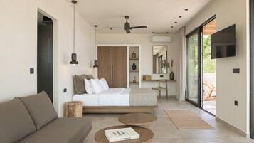 Hilltop Executive Suite with Jacuzzi and Private Pool, Panoramic Sea View - Adults Only