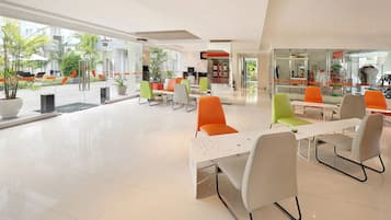 Sala de estar en el lobby