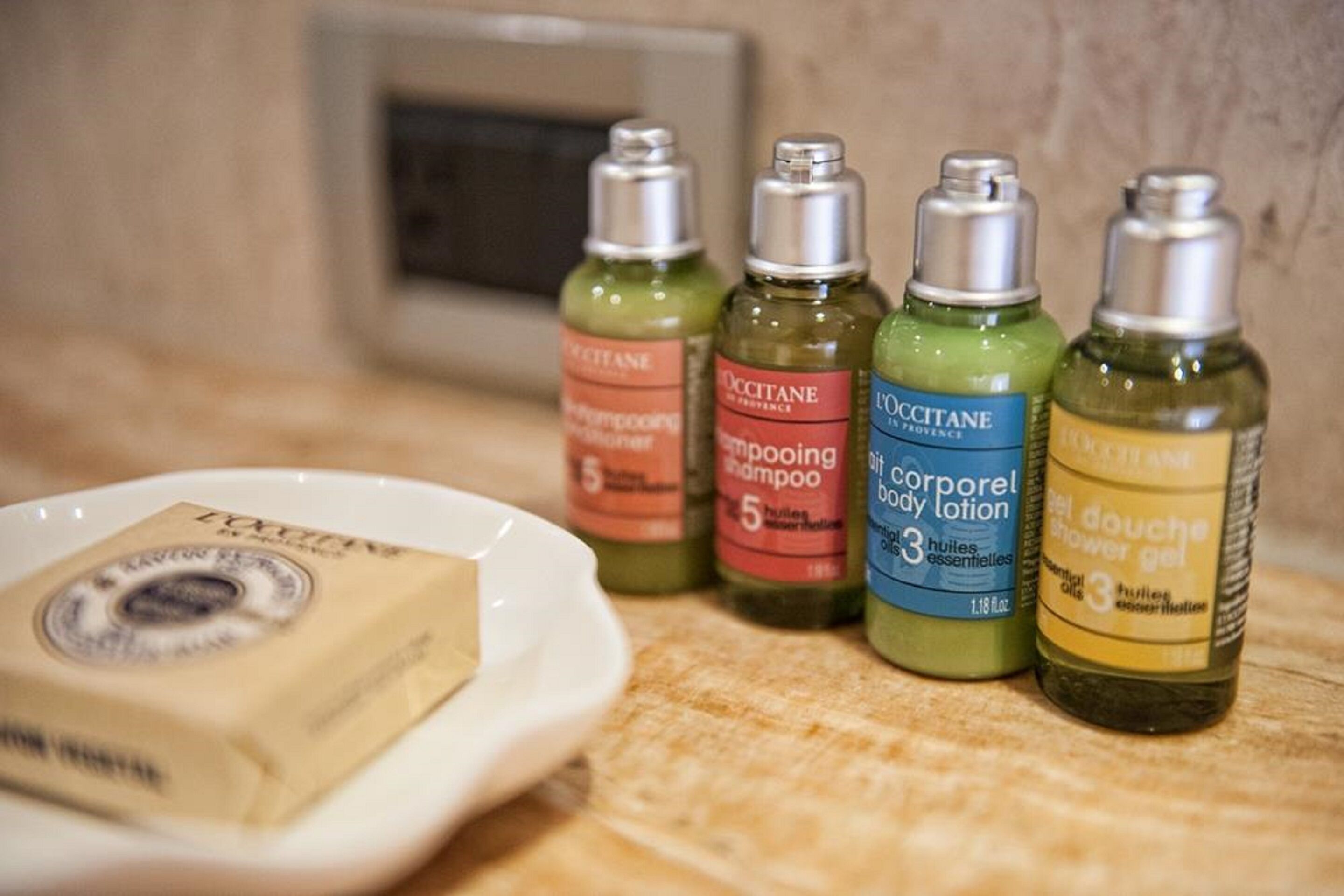 royal suite, 1 double bed | room amenity