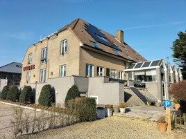 Fachada del alojamiento