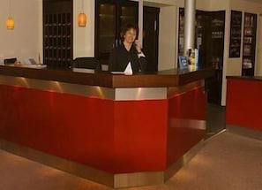 Sảnh tiếp tân
