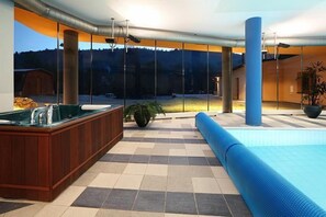 Indoor pool - Hotel Ostrov (Tisa)