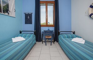 Blackout drapes, free WiFi, bed sheets, wheelchair access
