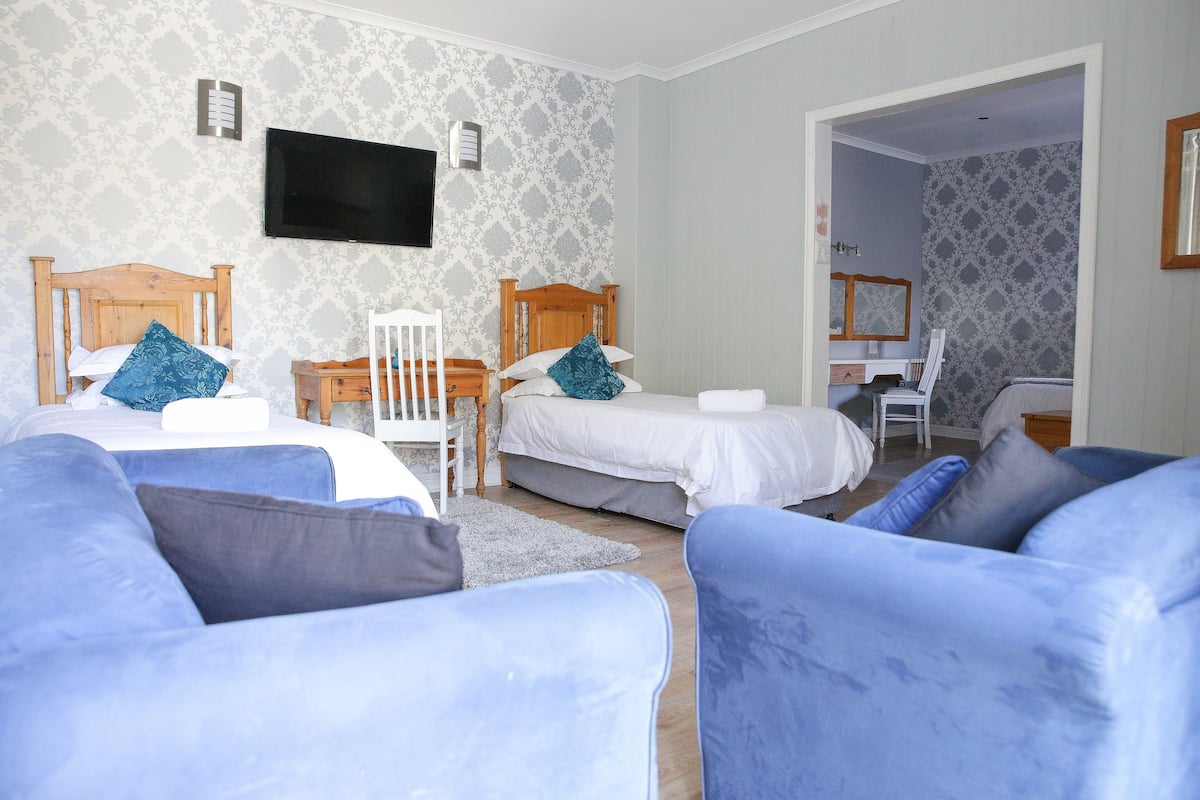 1 chambre, coffres-forts dans les chambres, bureau