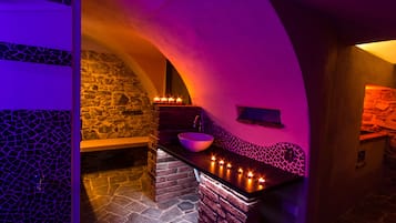 Sauna, aromaterapia y masajes