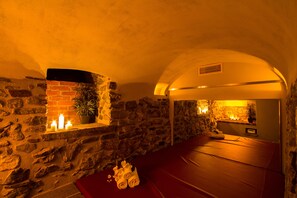 Sauna, aromatherapy, massages