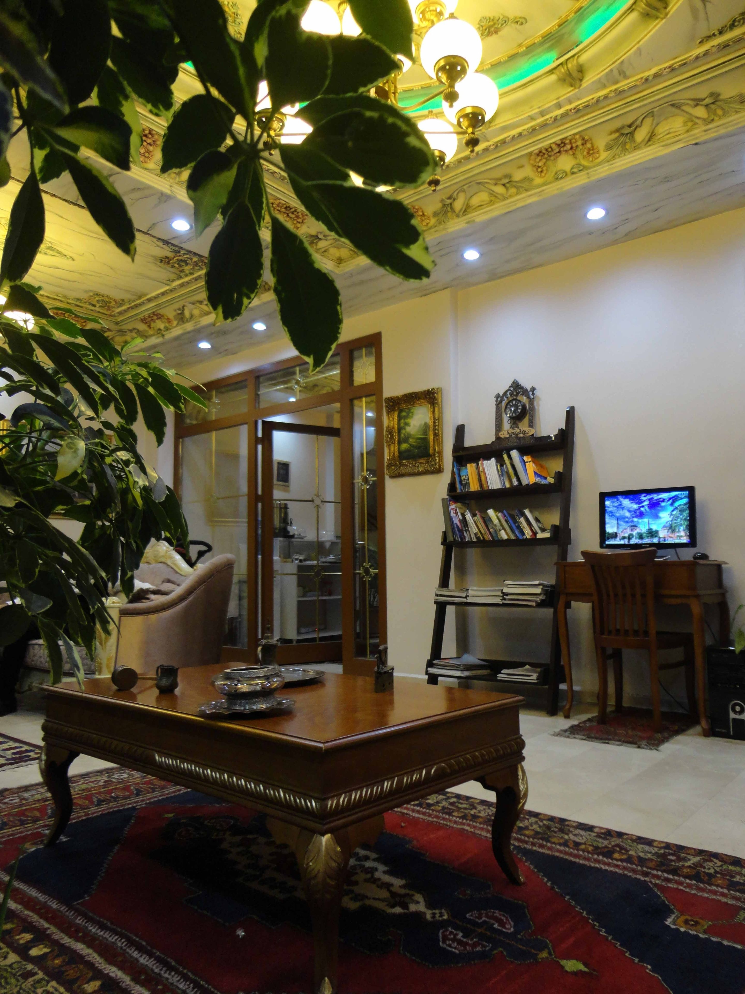 Photo - Basileus Hotel