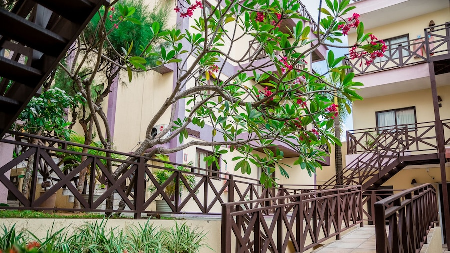 Apart Hotel Serantes