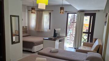 In-room safe, desk, iron/ironing board, free WiFi