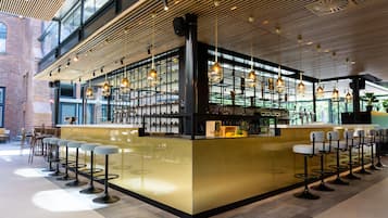 Bar (in der Unterkunft)