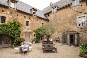 Exterior - Château de Labro (Onet-le-Chateau)