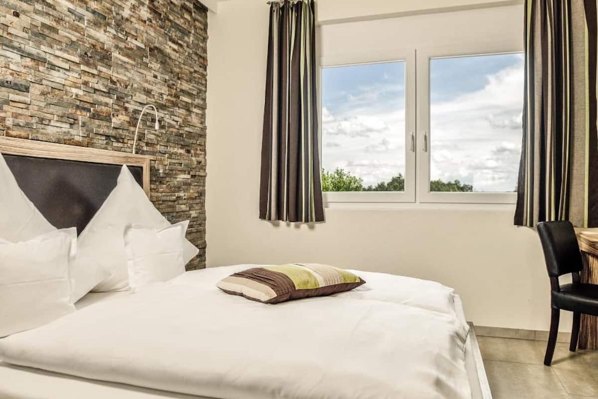 in-room safe, desk, blackout curtains, free wifi