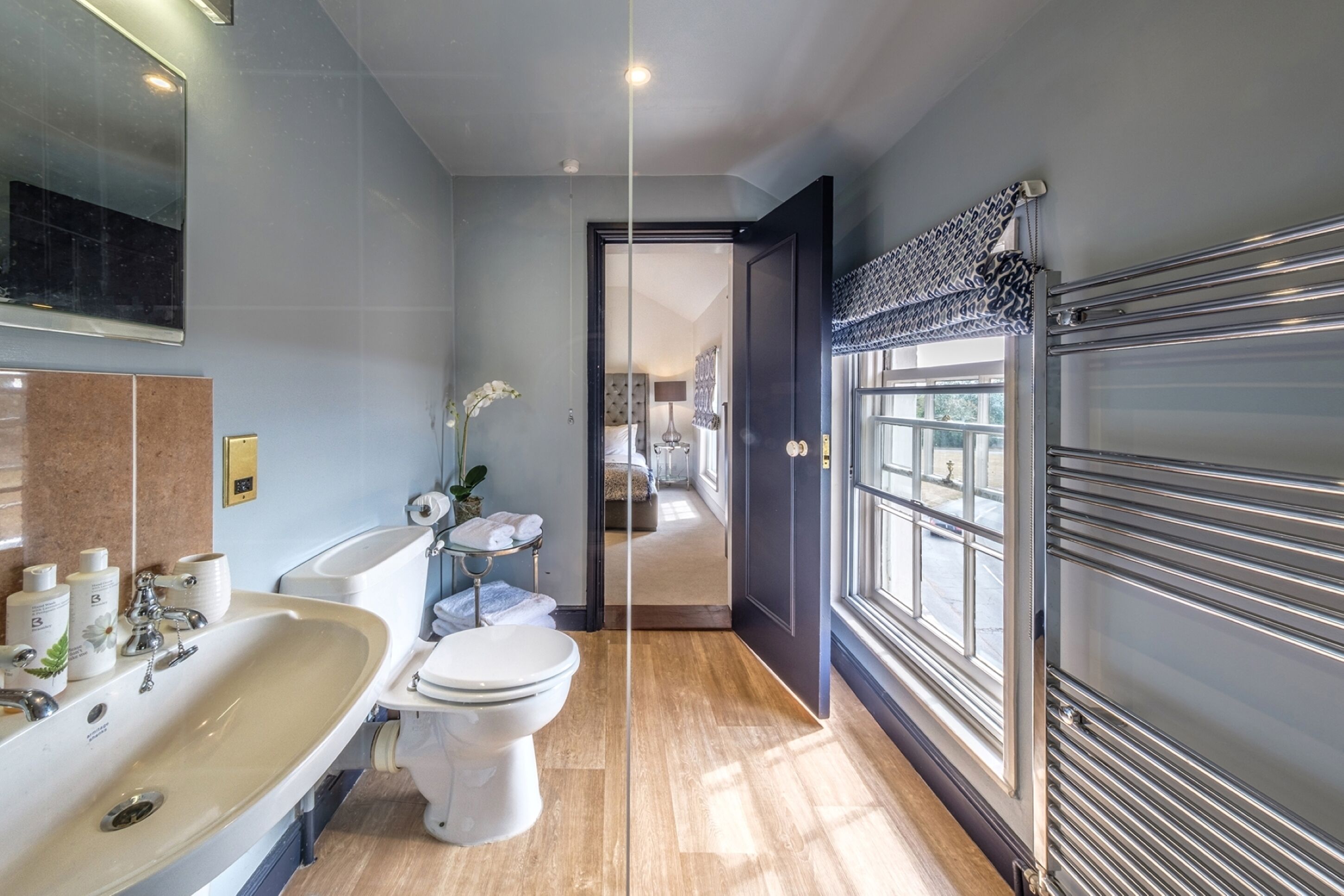 Habitación doble Confort | Baño | Tina con regadera, tina con aguas termales, secadora de cabello 