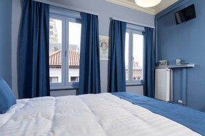 In-room safe, free WiFi