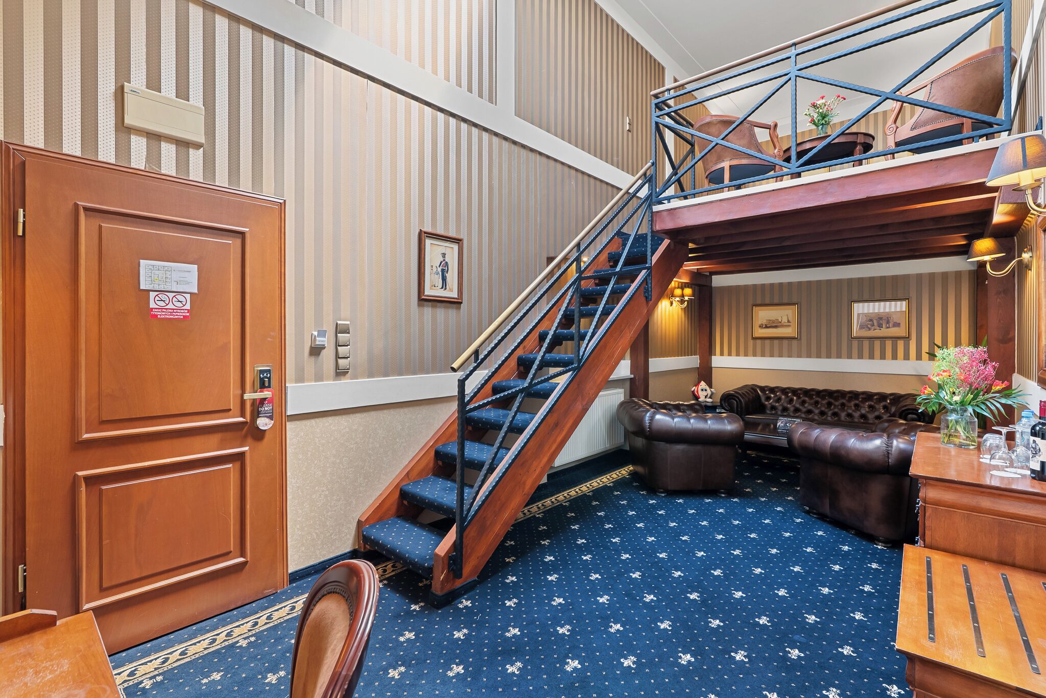 standard apartment, 1 king bed | desk, iron/ironing board, free cots/infant beds, free wifi