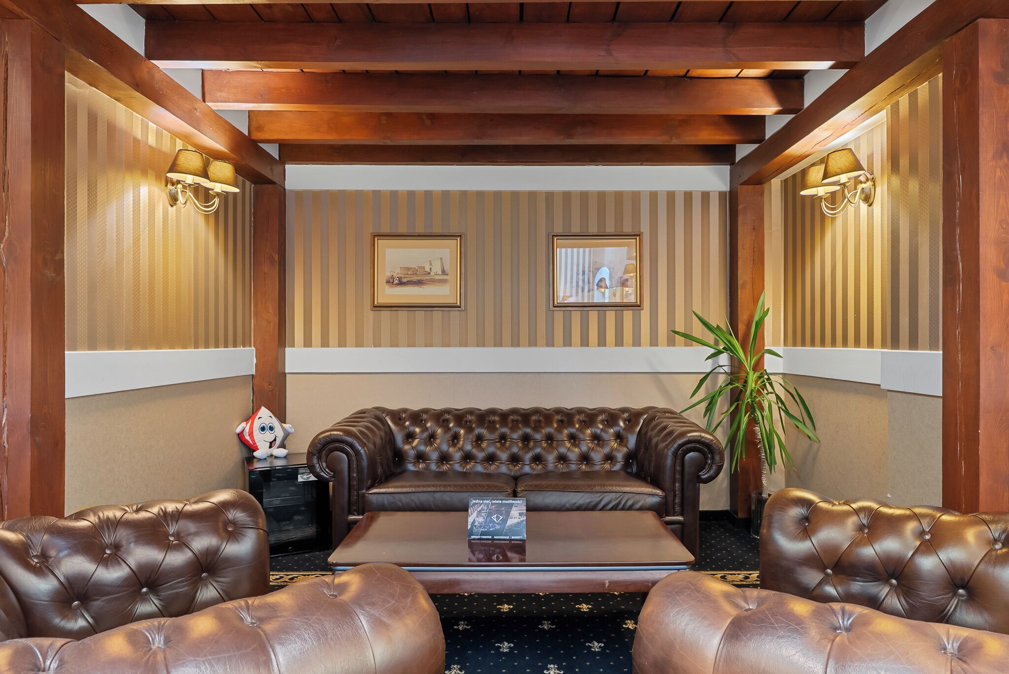 standard apartment, 1 king bed | desk, iron/ironing board, free cots/infant beds, free wifi