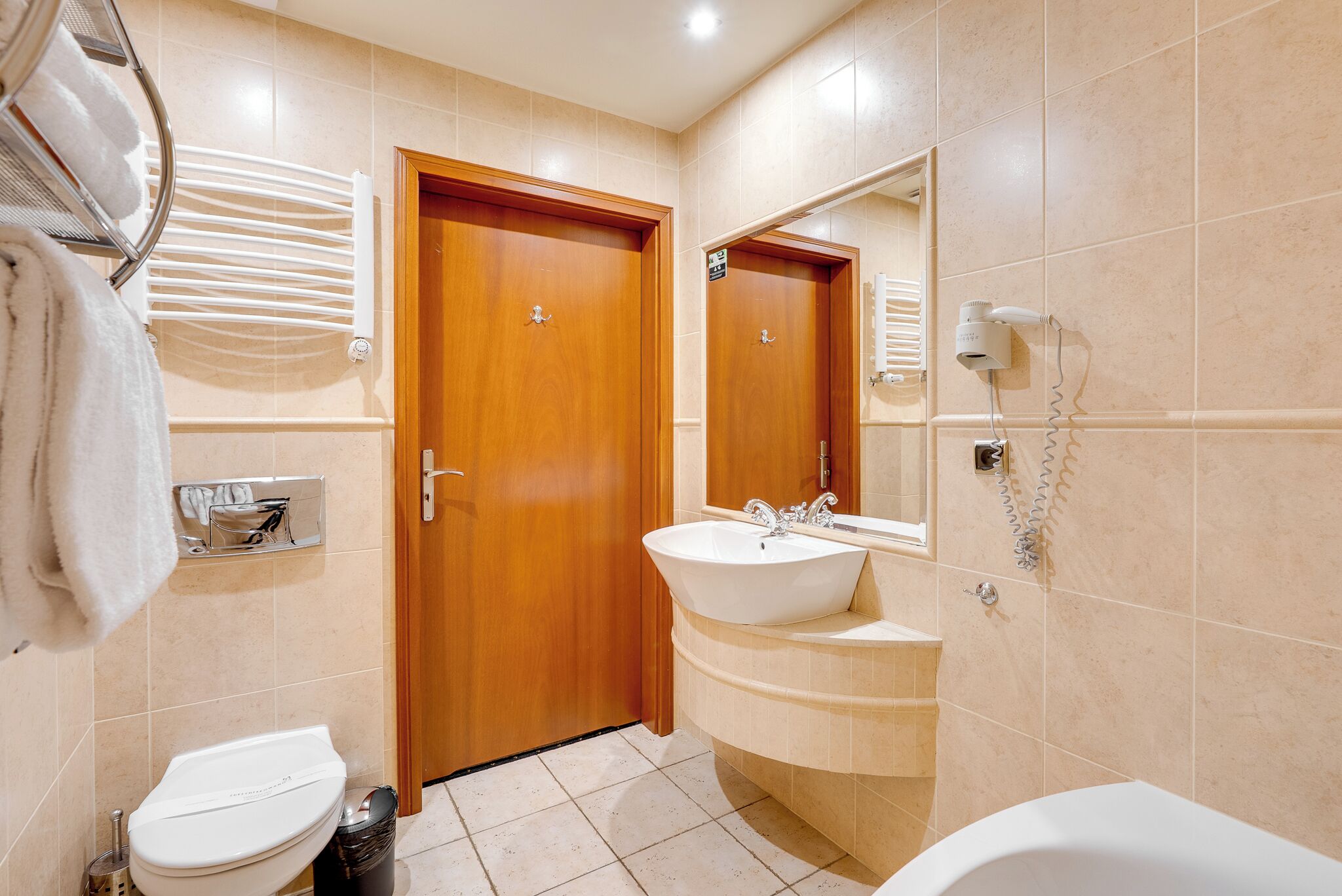 standard apartment, 1 king bed | bathroom | free toiletries, hair dryer, towels