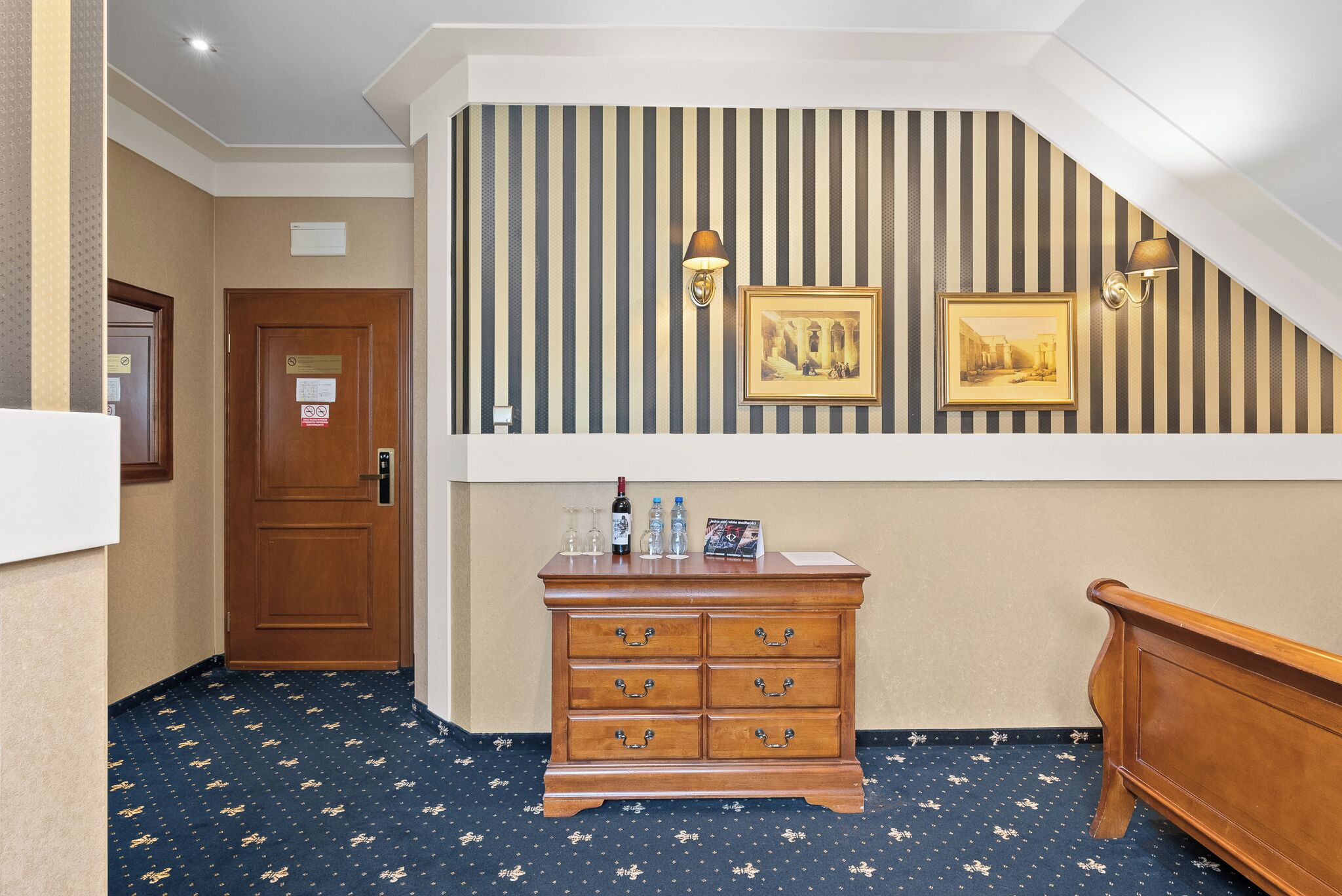 executive double room | desk, iron/ironing board, free cots/infant beds, free wifi