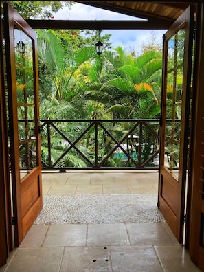 إطلالة على الحديقة