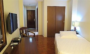 标准房, 1 张单人床 | 羽绒被、办公桌、熨斗/熨板、免费 WiFi