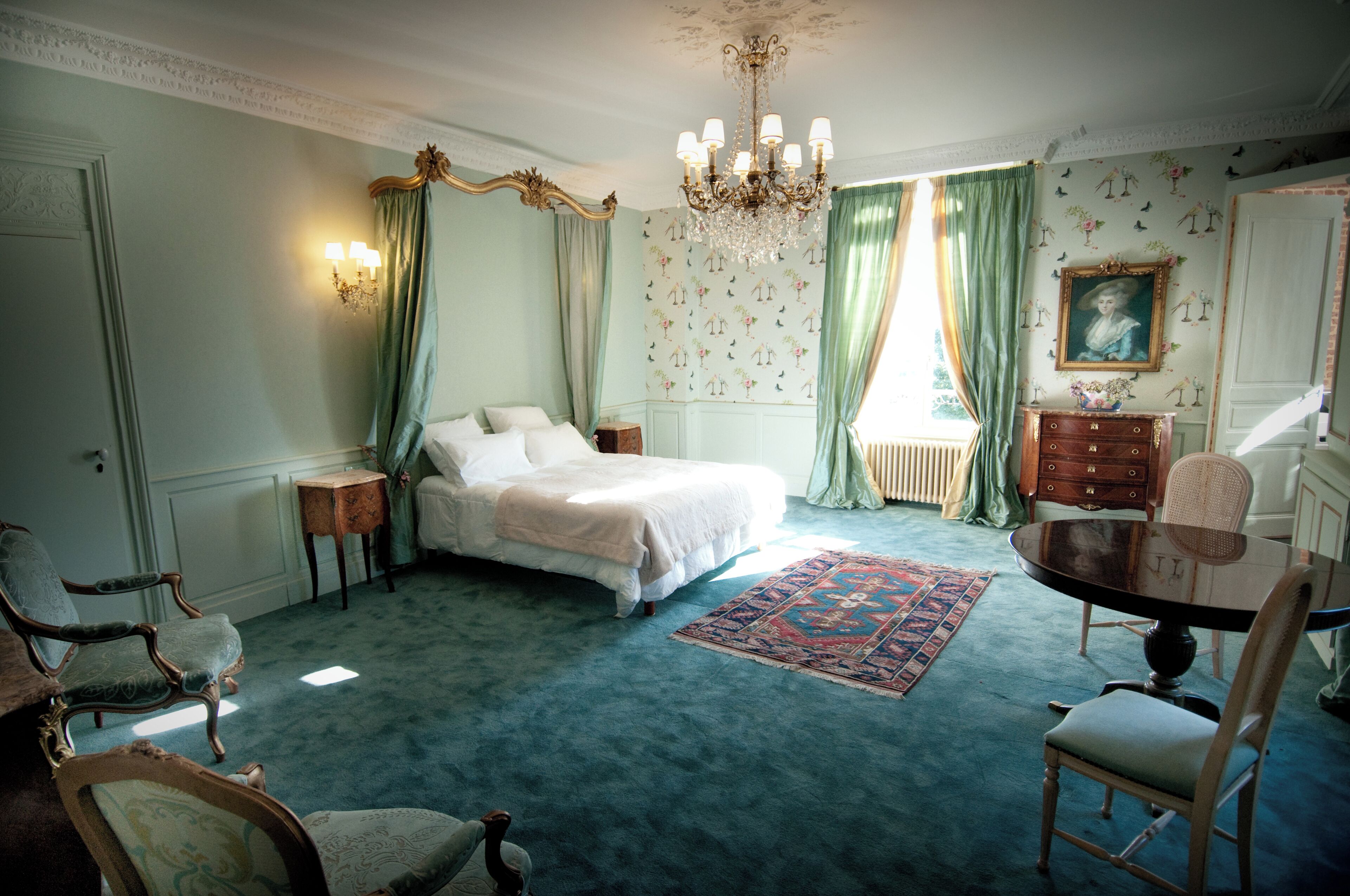 luxury double room (in the castle) | 1 bedroom, in-room safe, blackout curtains, soundproofing
