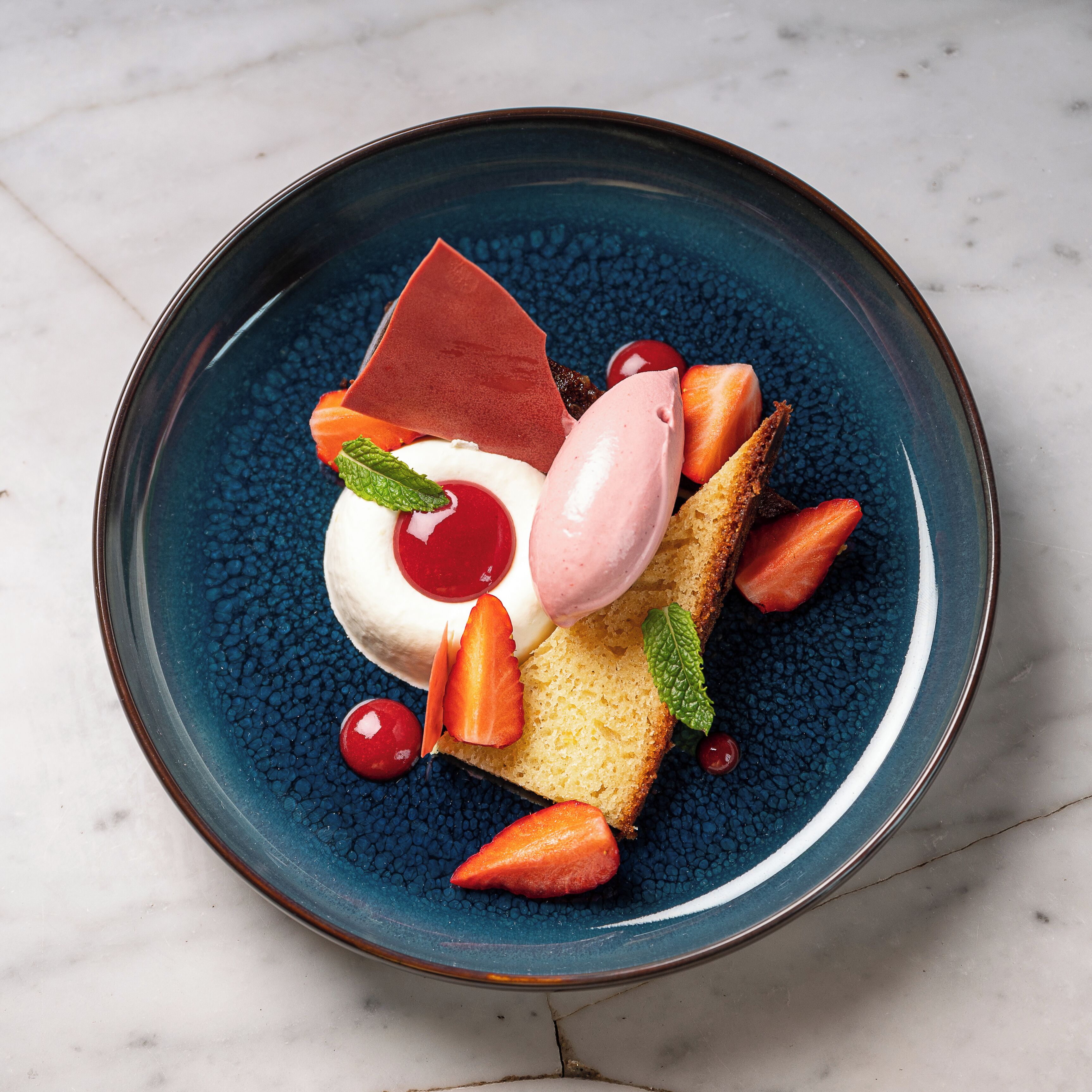 lunch and dinner served, french cuisine