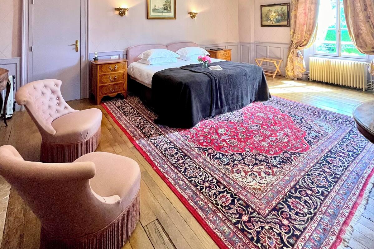 Kamar Double Mewah (in the Castle) | Brankas, tirai kedap cahaya, kedap suara, dan setrika/meja setrika