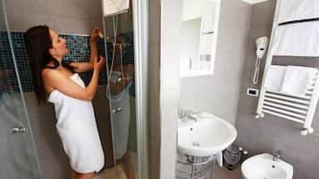 Una cassaforte in camera, insonorizzazione, ferro/asse da stiro