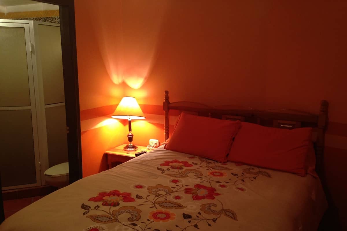 Basic Room | Individually decorated, free WiFi