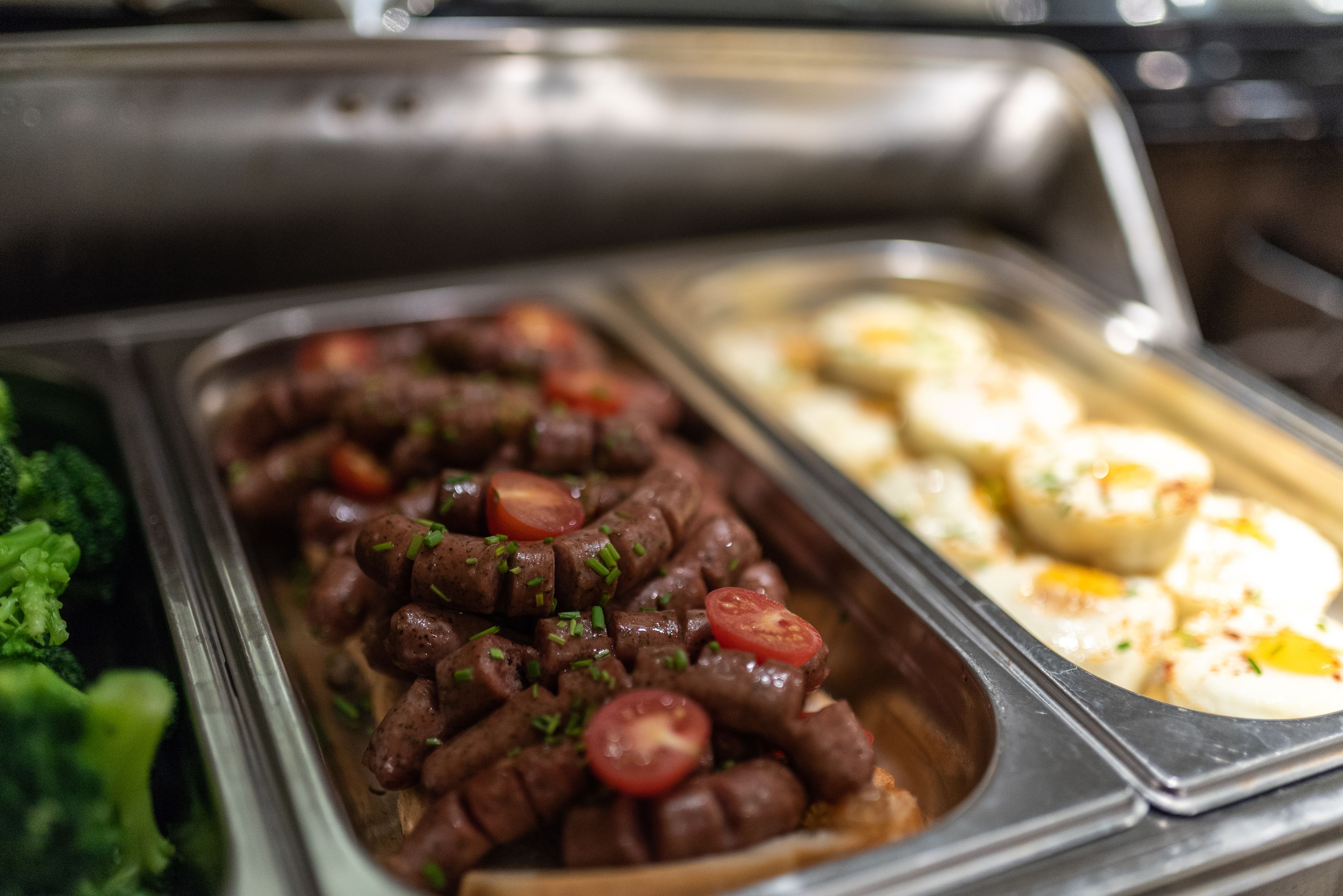 daily buffet breakfast (huf 5000 per person)