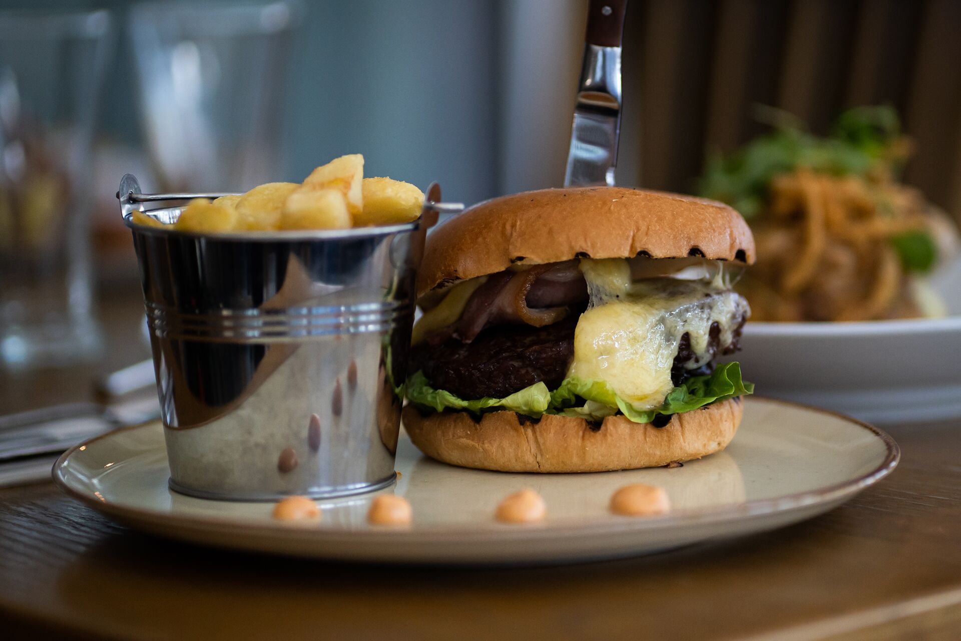 breakfast, lunch and dinner served