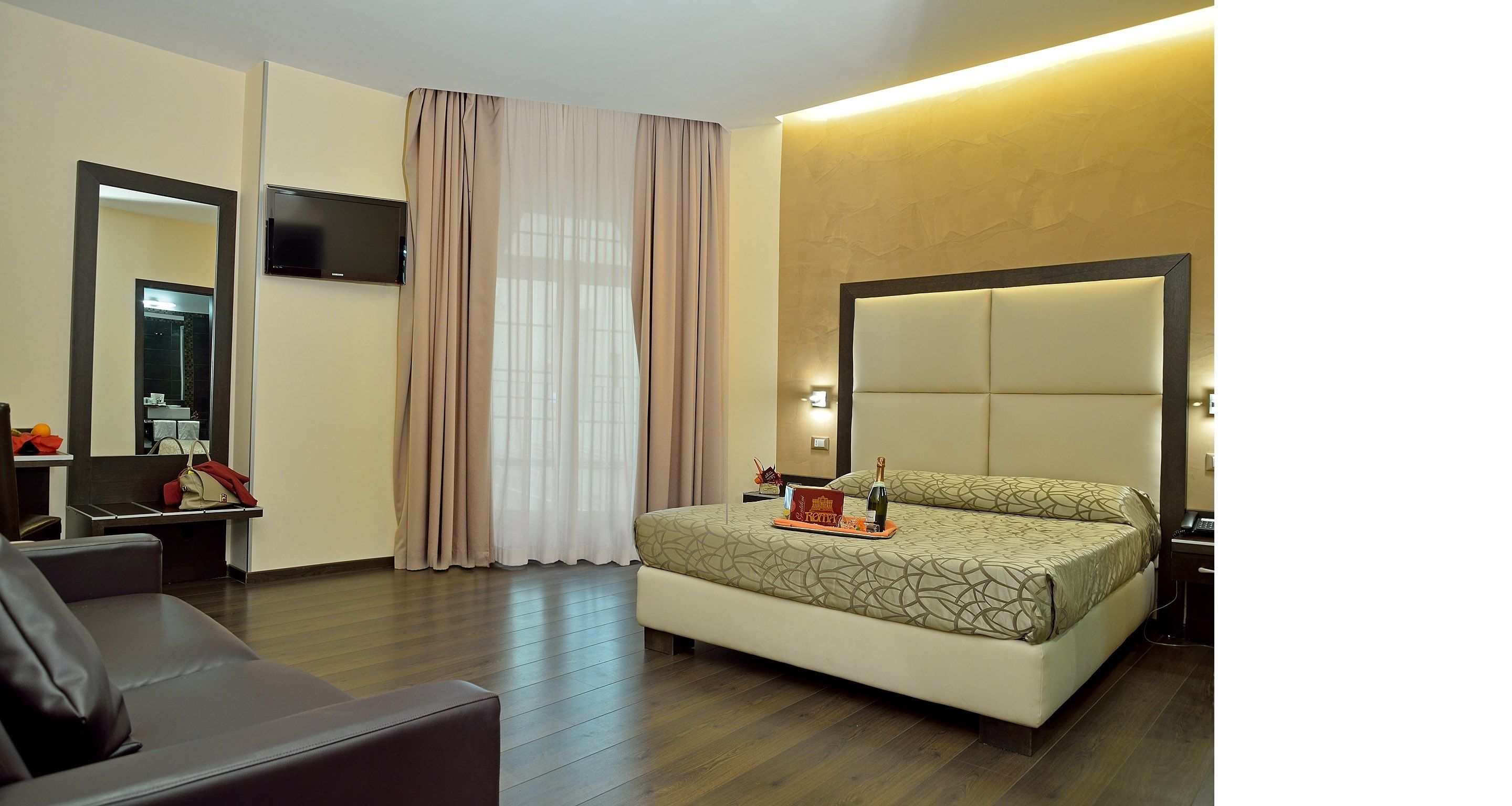 Superior Double Room | Hypo-allergenic bedding, down duvets, minibar, in-room safe