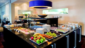 Frukostbuffé varje dag mot avgift