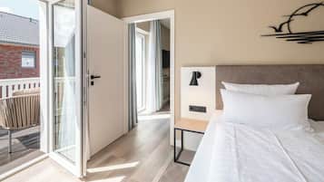 Studio | Zimmersafe, Schreibtisch, laptopgeeigneter Arbeitsplatz