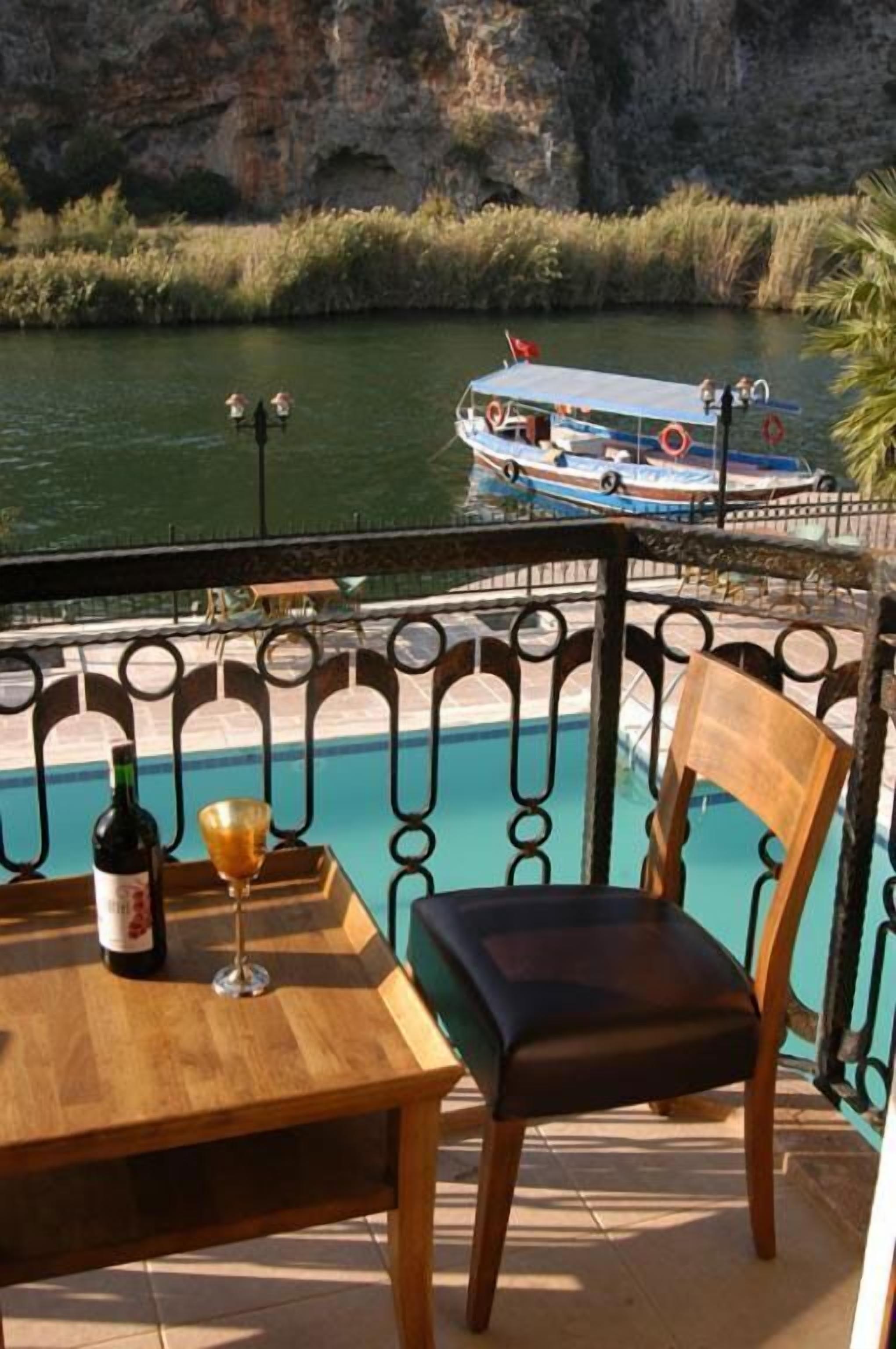 Standard Double Room, Canal View | Balcony