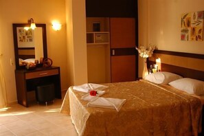 Literie de qualité supérieure, minibar, coffres-forts dans les chambres